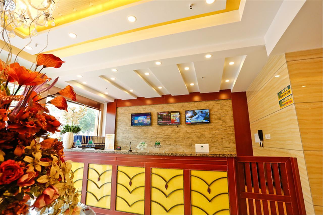 格林豪泰上海松江区延寿路李塔快捷酒店 朱泾镇 外观 照片