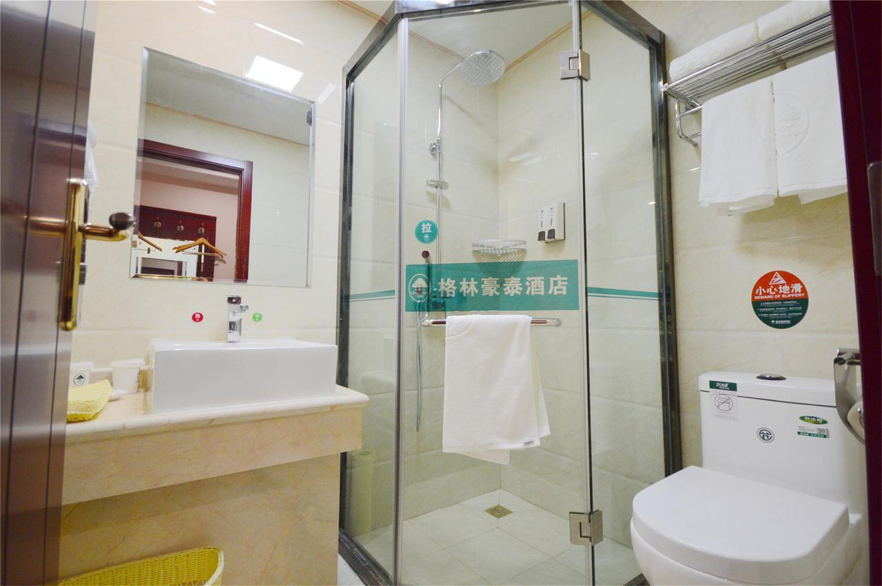 格林豪泰上海松江区延寿路李塔快捷酒店 朱泾镇 外观 照片